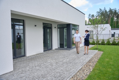 Handover Finance